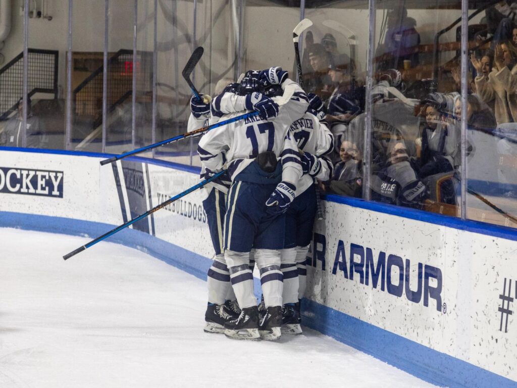 men-s-hockey-bulldogs-start-new-year-on-a-high-note-yale-daily-news