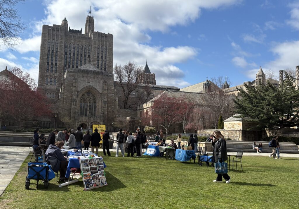 Yale Student Mental Health Association holds annual “Mind Over Matter” fair Yale Student Mental Health Association holds annual “Mind Over Matter” fair