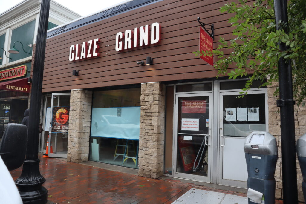 Glaze and Grind set to open in former Donut Crazy storefront
