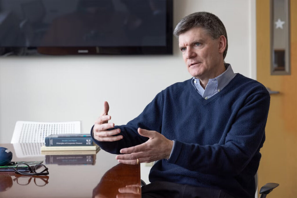 Chief financial officer to retire after 25 years working at Yale