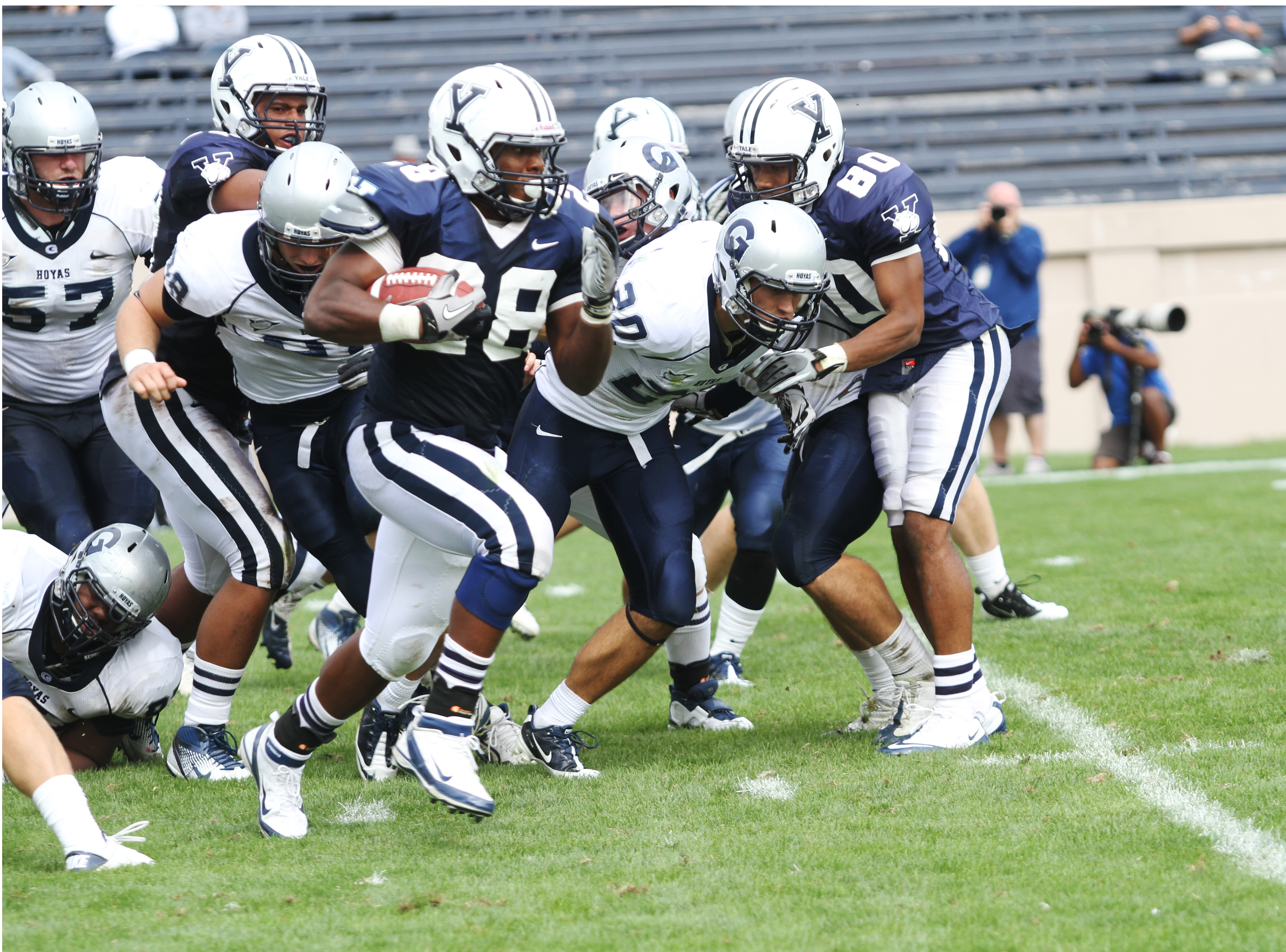 FOOTBALL: Bulldogs prepare for NFL Draft - Yale Daily News